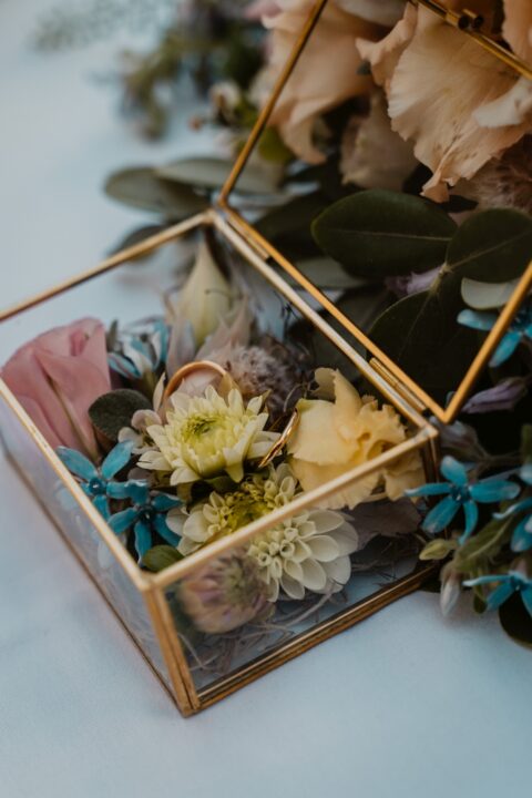 Floristikwerkstatt Hladovsky | Hochzeit | Ein etwas anderes 'Ringkissen'