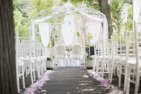 Floristikwerkstatt Martina Hladovsky | Wedding, Hochzeit, Brautpaar, Ja-Sagen